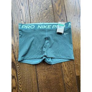 $35 NEW Nike Pro Women's 3" Printed Mid-Rise Training Shorts Green FN3344-361 XL